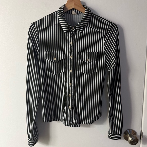 Ijoah Tops - IJOAH Black and White Striped Shirt